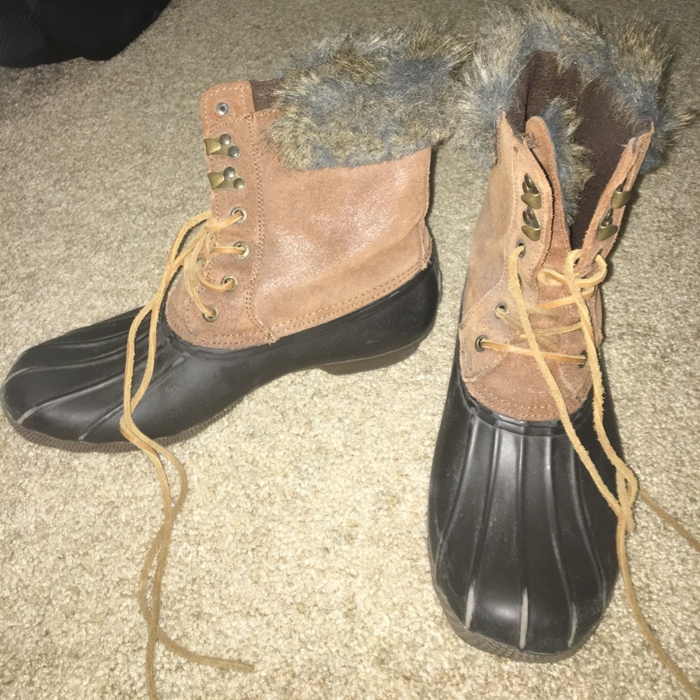 Sperry rain boots